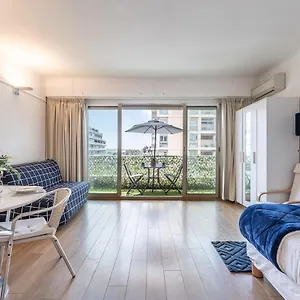 Appartement 1 Pièce Pointe De La Croisette à, Cannes